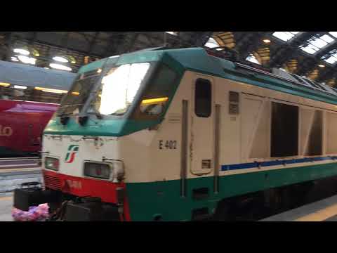 Attenzione! Allontanarsi dalla linea gialla!