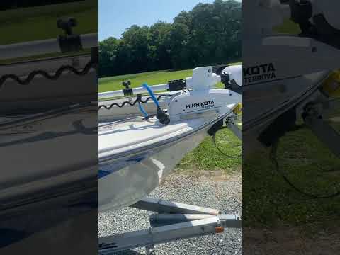 Trolling motor install we did last week #trollingmotor #minnkota #boats
