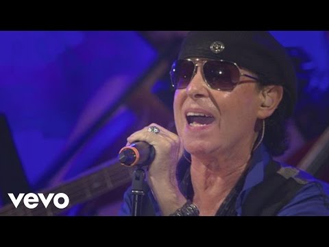 Scorpions - Dancing with the Moonlight (MTV Unplugged)