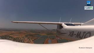 preview picture of video 'Go Pro Hero 2 HD Cessna 182 flight Guanajuato  Watch in HD'