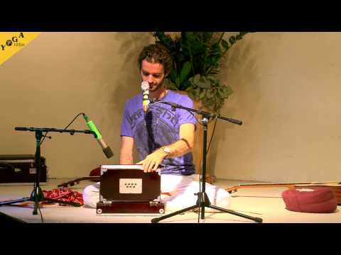 Mantra: Maha Mantra mit Devadas