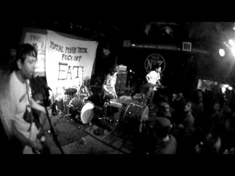 Spray Paint at Total Punk's Total Fuck Off II - Full Set (HD Pro Audio)