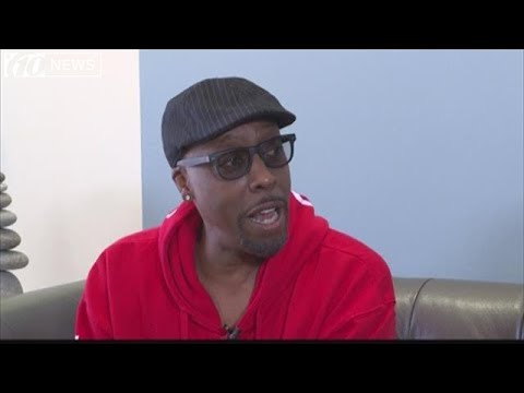Comedian Arsenio Hall wants apology from Jussie Smollett | 10News WTSP