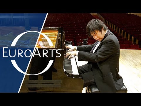 Nobuyuki Tsujii | The debut of the blind pianist at Carnegie Hall (2011)