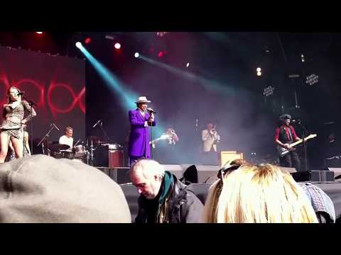 Kid Creole and the Coconuts Stool Pigeon Lets rock the moor 20 may 2017