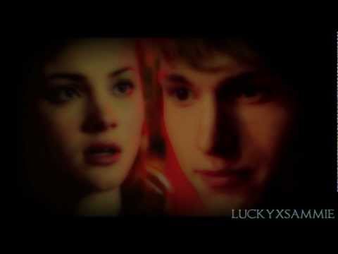 Alek & Chloe || You're my lucky star...