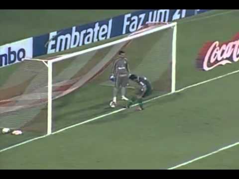 Internacional 2 X 1 Ypiranga-RS  1º Gol  Internacional 03/03/2012