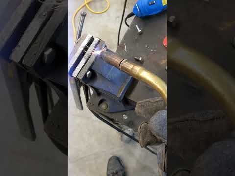 Fixing my Broken Record Vice #welding #fyp #shorts