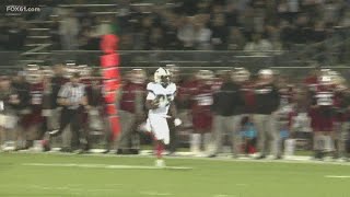 UConn keeps pace, then outpaces UMass