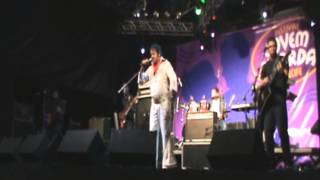 Elvis Presley dá Show em Recife-PE, sob o talento de Denny Michel cantando Always On My Mind