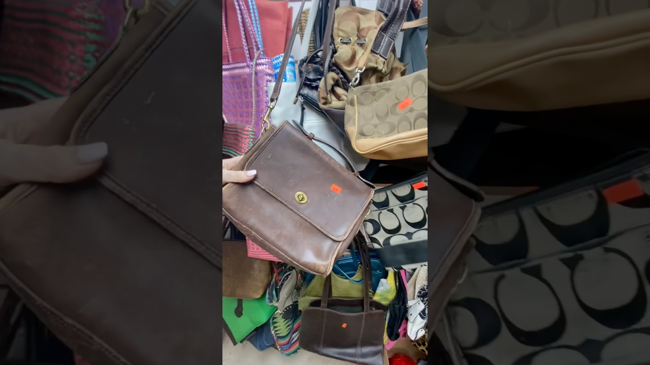 Restore this vintage coach bag with me. ✨💓 #coach #coachpurse #coachrestoration #thriftstorefinds