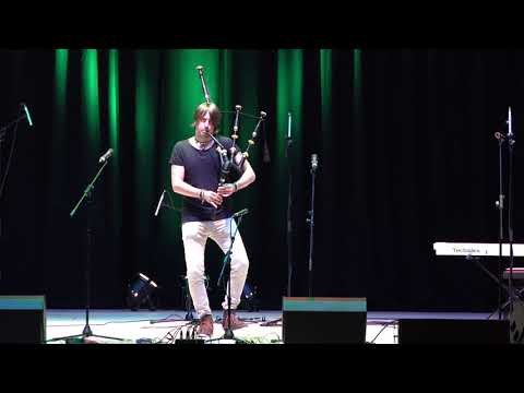 Great Scottish piper Ross Ainslie from The Treacherous Orchestra playing at Aberdeen Music Hall