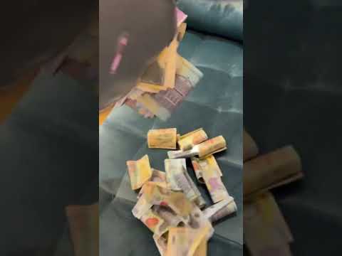 Cativa bani economisiți............🤑🤑🤑🤑🤑