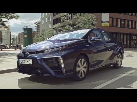 Toyota Mirai: Die Zukunft fährt Wasserstoff
