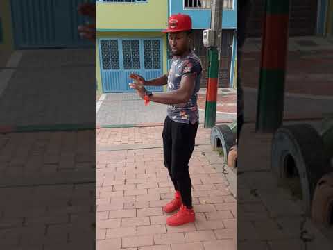 Colombiano mejor bailarin del muldo conpetencia de dytto scot marquez