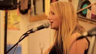 Steph Macpherson at Victoria House Concert B: Silver Platter