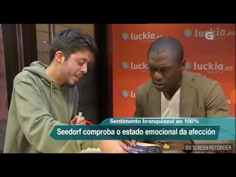 Seederf y un aficionado del Dépor