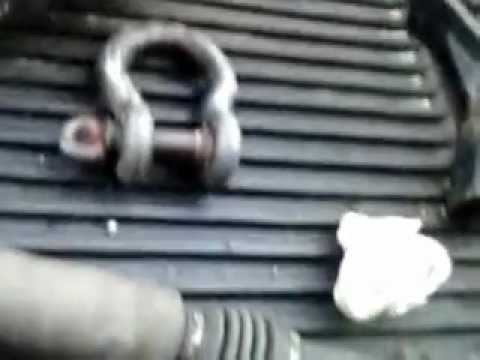 FORD F250 7.3 TURBO DIESEL, BRAKING FRONT DRIVE SHAFT IN TUG OF WAR April 2, 2012 7:08 PM