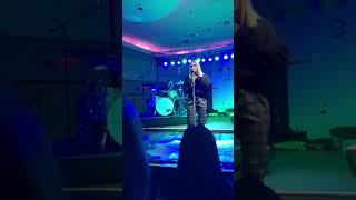 Messy - Danielle Bradbery Manhattan, KS 11/26/2018