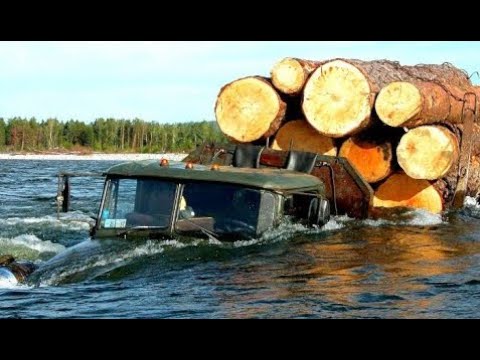 MOST CRAZY FASTEST LOGGING TRUCK CARS RUSSIAN DRIVERS FAILS OFF ROAD & EXTREME RIVER CROSSING