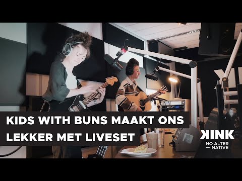 Kids With Buns speelt 'Daughter', 'Waiting Room' en 'Bad Grades' bij KINK In Touch