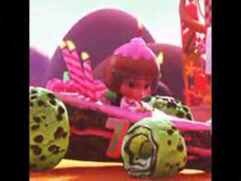 Candlehead Has the song Stuck in Her Head