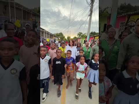✨🚧 Nuevas calles pavimentadas transforman la vida de familias en Cartagena