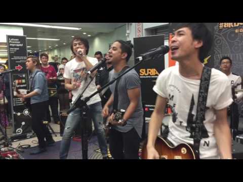 Obses ~ Akim & The Majistret at Suria FM Jamming, AK Buskers
