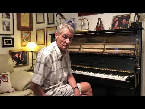 Felipe Campuzano- Interpreta El Padrino.-