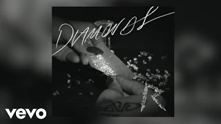 Kadr z teledysku Diamonds (In The Sky) tekst piosenki Rihanna