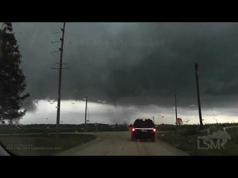 07-14-2021 Waverly, IA - Close Range Tornado!!