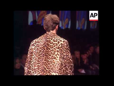 Prada shows its menswear for autumn/winter 2006