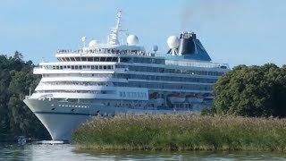 Cruise Ship MS Amera arriving in Port of Turku 13.8.2022 | Phoenix Reisen | M/S Amera