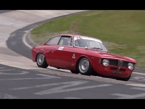 Awesome! Classic Alfa Romeo Compilation on the Nürburgring Nordschleife!