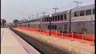 preview picture of video 'Amtrak's Southwest Chief, Galesburg, IL'