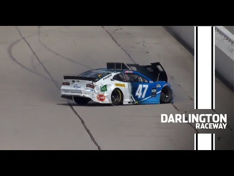 Stenhouse chances dashed on lap 1 at Darlington | NASCAR Cup Series at Darlington Raceway