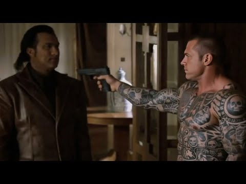 A thug underestimated Steven Seagal and had no idea he was a brutal fighter 