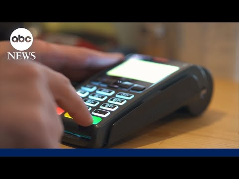 WSJ: Consumers get thrifty amid economic uncertainty