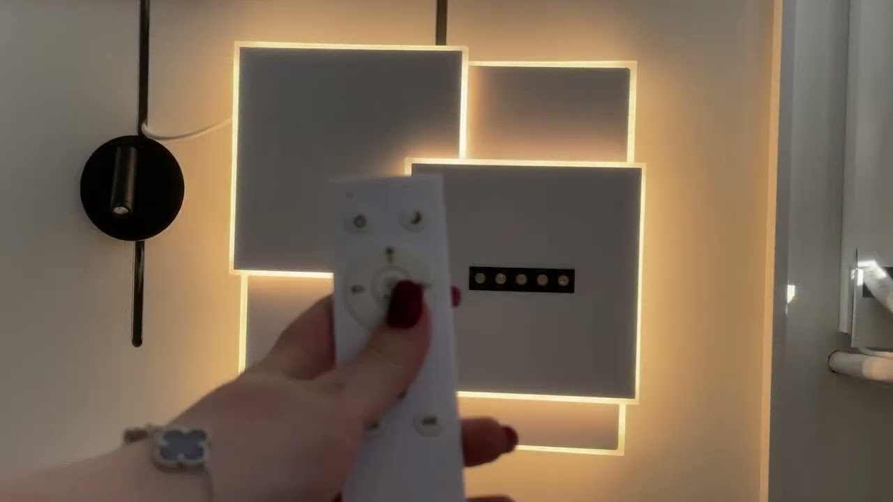 Світлодіодна LED люстра STERREN-105W-3S-520x535x55-WHITE/BLACK-220-IP20 Esllse