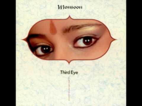 Sheila Chandra - 'Wings Of Dawn" (Hindi version)