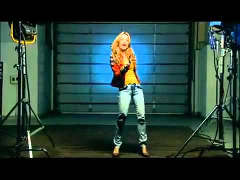 download lagu mp3 mp4 Digan Lo Que Digan Letra Mirella Cesa, download lagu Digan Lo Que Digan Letra Mirella Cesa gratis, unduh video klip Digan Lo Que Digan Letra Mirella Cesa