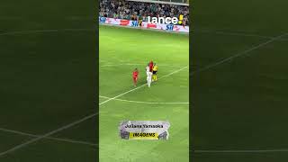 NEYMAR RETORNA AO SANTOS DEPOIS DE 10 JOGOS; JOGADOR ENTRA NO DUELO CONTRA O VELO CLUBE