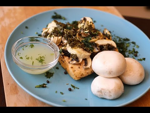 السلمون المشوي مع الفطر والبقدونس بالفيديو