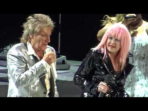 Sir ROD STEWART & CYNDI LAUPER - This Old Heart of Mine Live New Jersey USA 25. July 2017