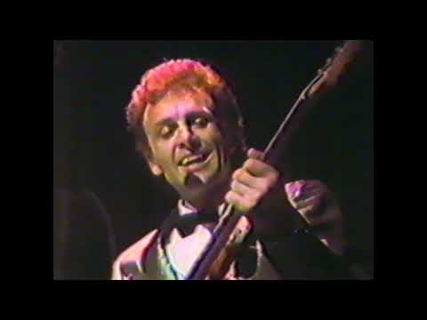 Jet Harris / Shadows Mid-80's. Danny & The Arrows Live