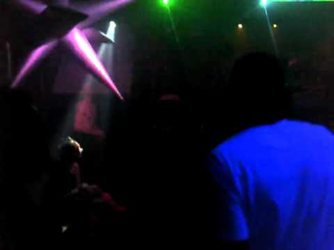 Video 2 From Raw @ Club Colosseum.3gp