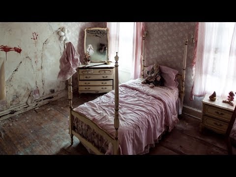 Abandoned 200 year old Victorian Mansion