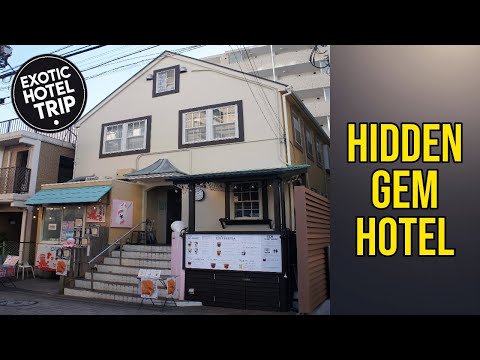 IZA Enoshima Guest House & Bar - Hidden Gem Hotel | Kamakura, Japan🏩