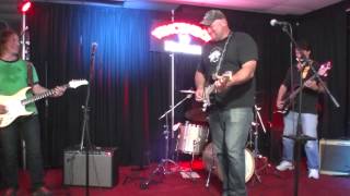 Chris Duarte  @ SCV Blues Society Jam 6-14-15 vid 1