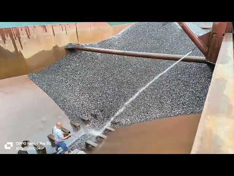 Barge unloading | Satisfying video